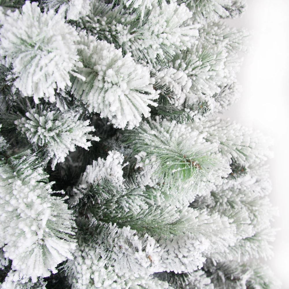 Flora Albero Di Natale Innevato Breeze 180 Cm - 765 Rami 5 Flora Albero Di Natale Innevato Breeze 180 Cm - 765 Rami - immagine 3